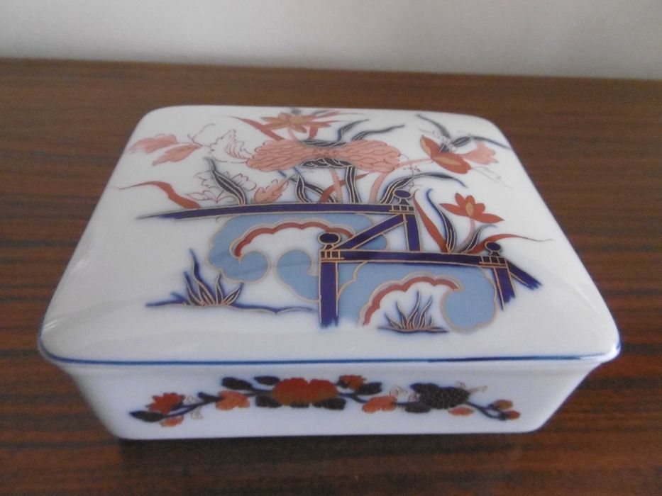 Caixa americana Vista Alegre