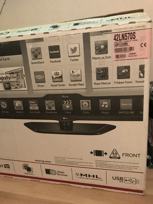 Telewizor LG 42 LN 570 S 42 cale 78g 100Hz z funkcją Smart TV