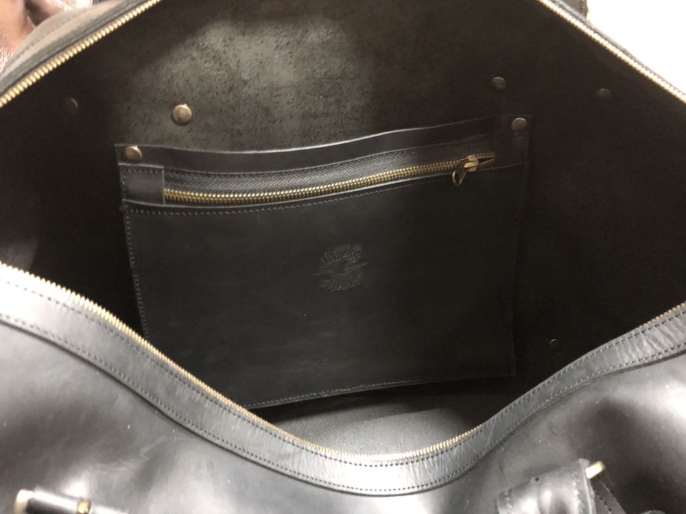 Черная кожаная сумка дорожная Спортивная сумка Шкіряна дорожня сумка