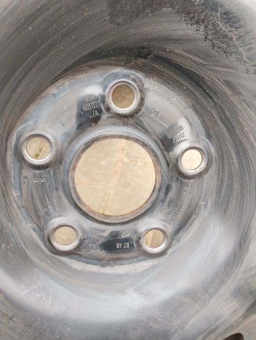 Koła zimowe 205/60/16 5x112 et 48 VW Skoda Audi