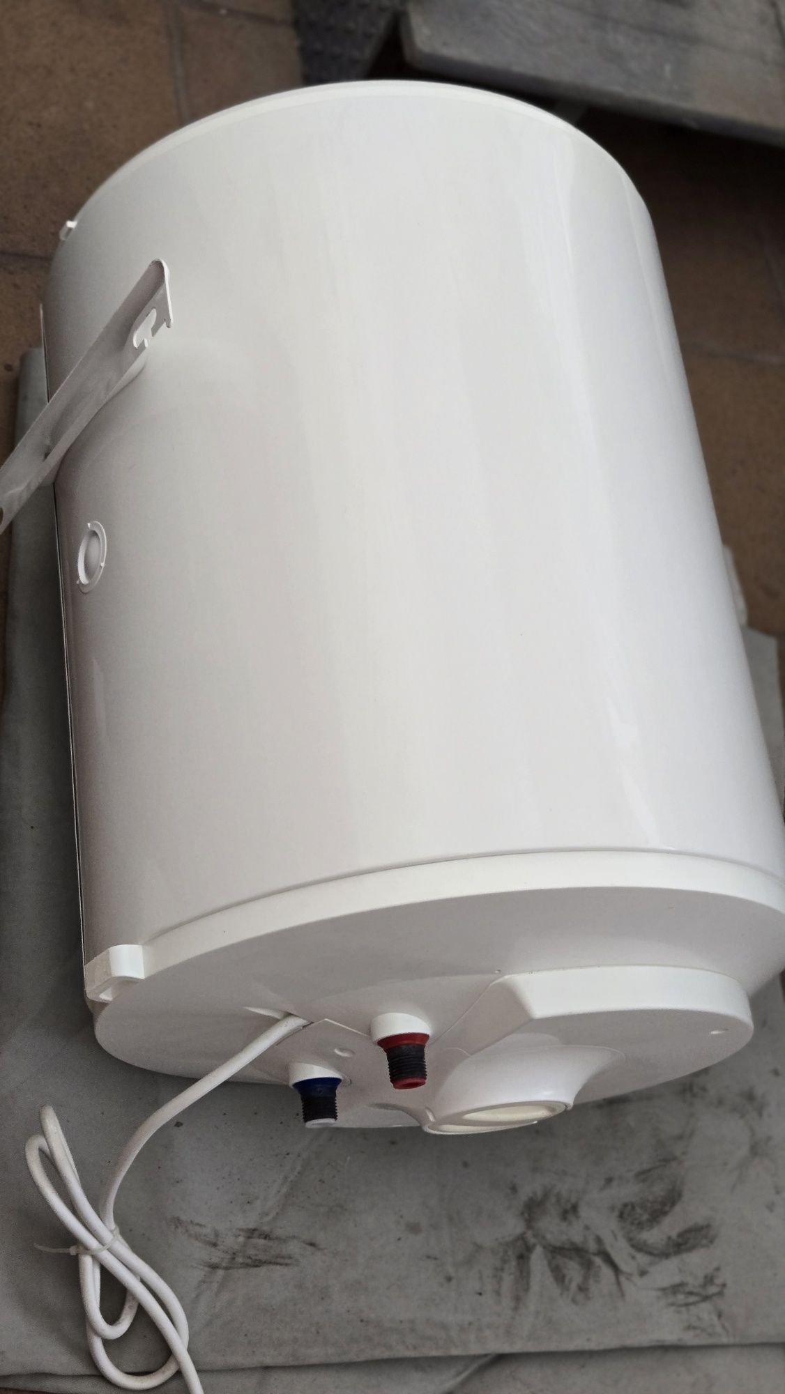 Termoacumulador elétrico Junkers 50 litros