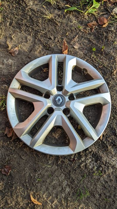 Ковпаки на диски Renault