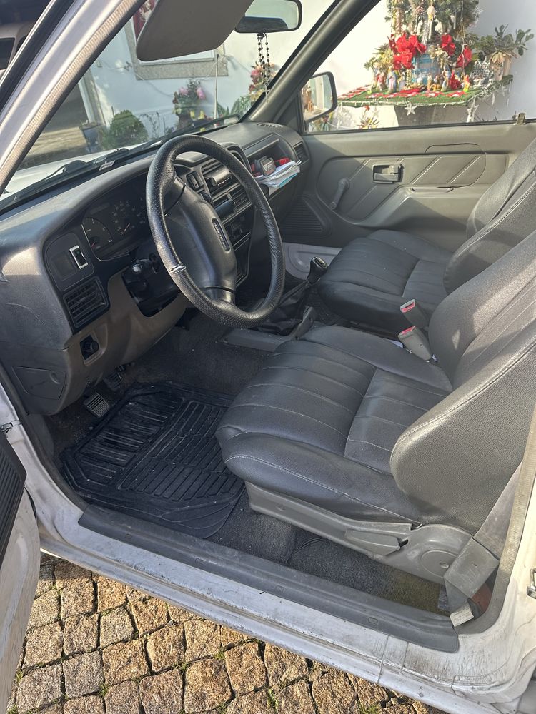 Vendo Opel Campo 4x2 Ano 2000