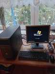 Komputer Stacjonarny Zestaw Komputerowy DELL + Monitor + Klawiatura