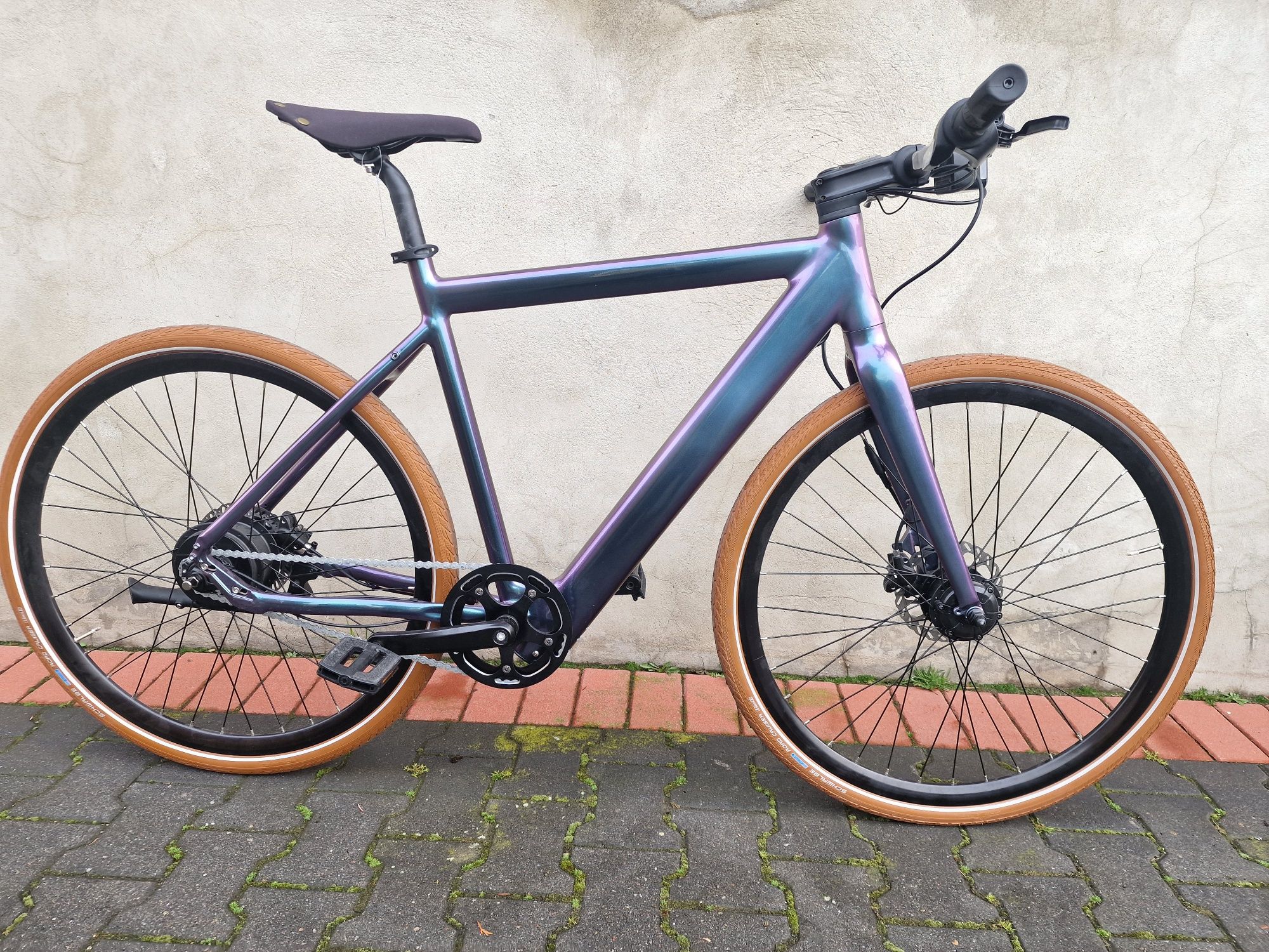 Rower elektryczny Gravel Powystawowy