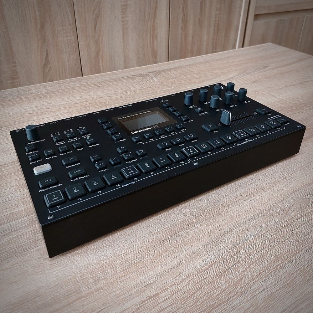 Sampler Elektron Octatrack mk2 + decksaver