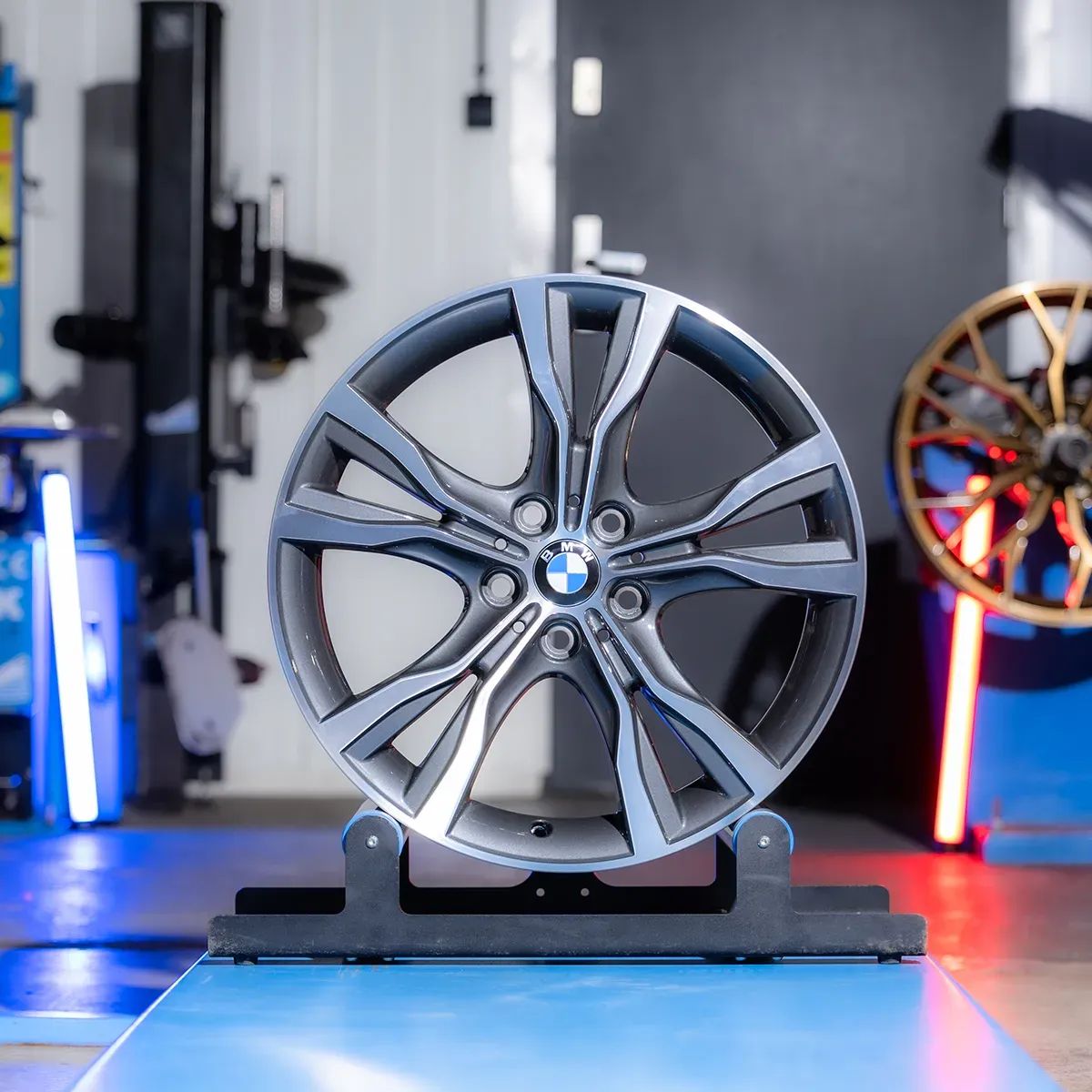 Felgi BMW 18" Seria 1 2 X1 X2 iX1 iX2 F40 F45 F46 F48 F70 G42