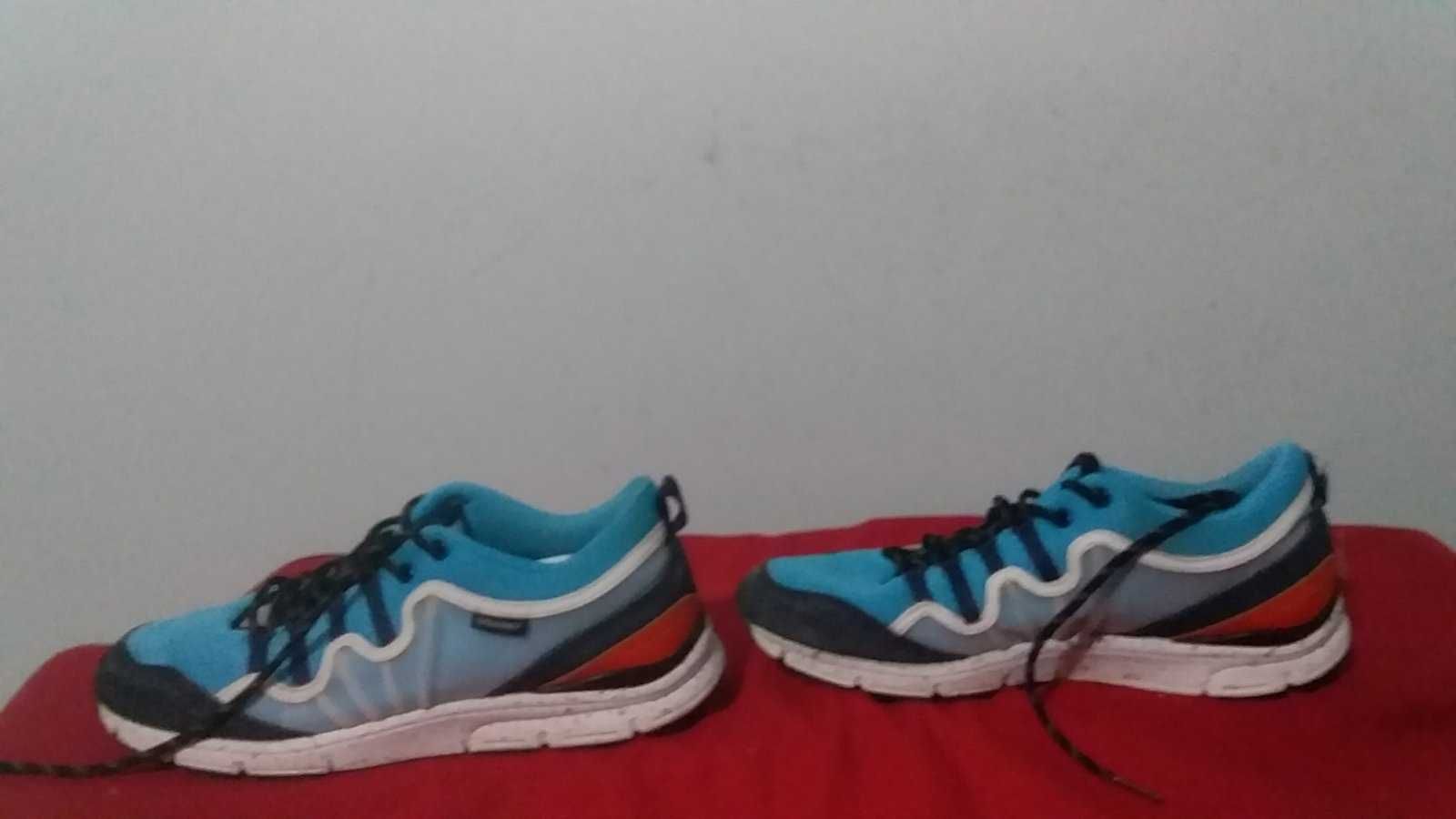 Кросівки дитячі,підліткові-GOURMET-40,5/26;Nike-40;ASICS Gel-Game-24,5