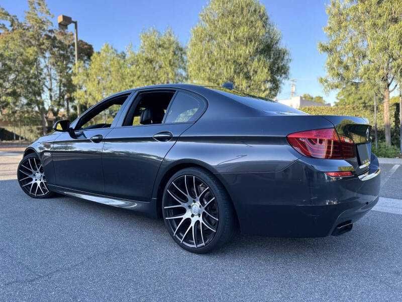 2015 BMW 5 Series 550i