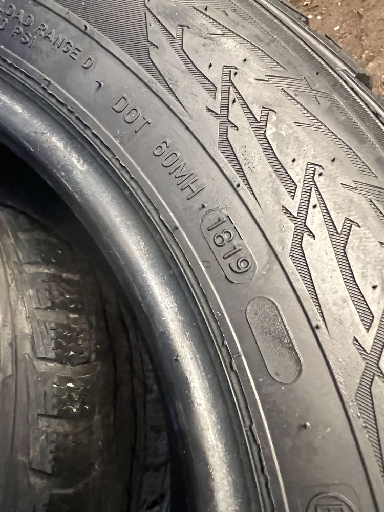 205/65/16C Nokian hakkapeliitta CR3