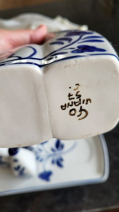 Galheteiro de loiça de viana.