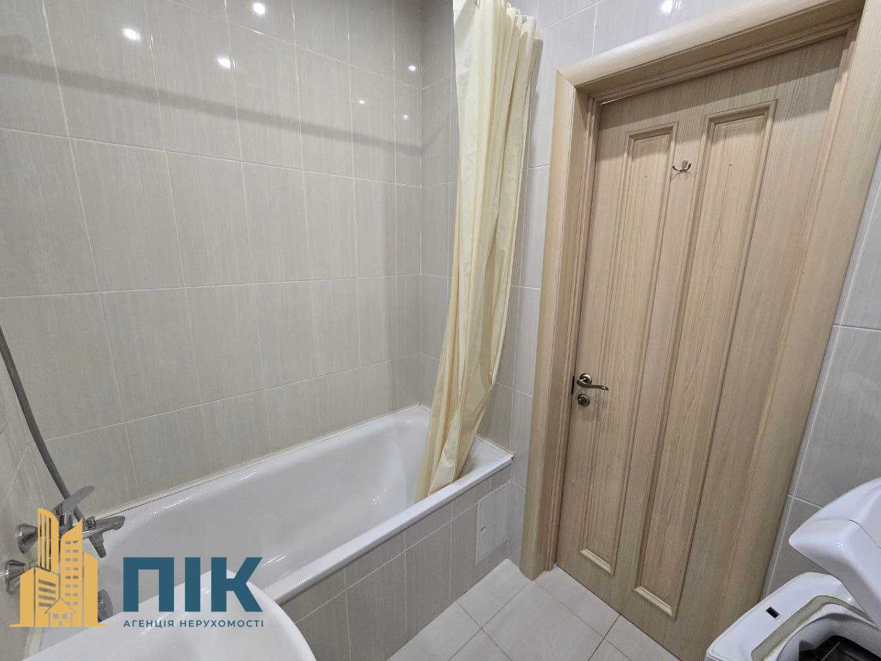 Без%- Оренда 1-кімнатної квартири в Крюківщині, вул. Освіти, 2А