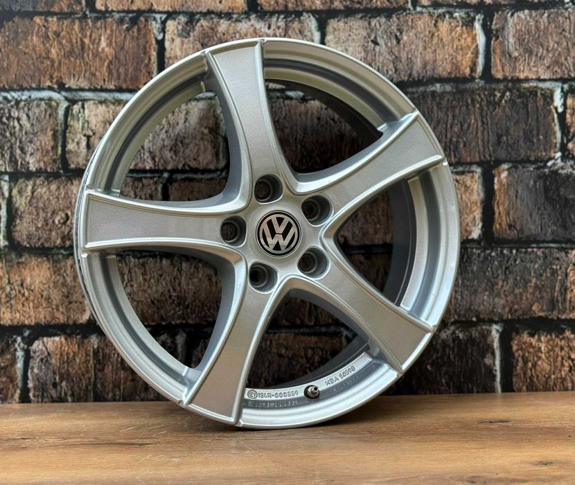 Alufelgi 5x112 r17 VW Touran Tiguan Passat B6 B7 Golf Jetta Sharan 37#