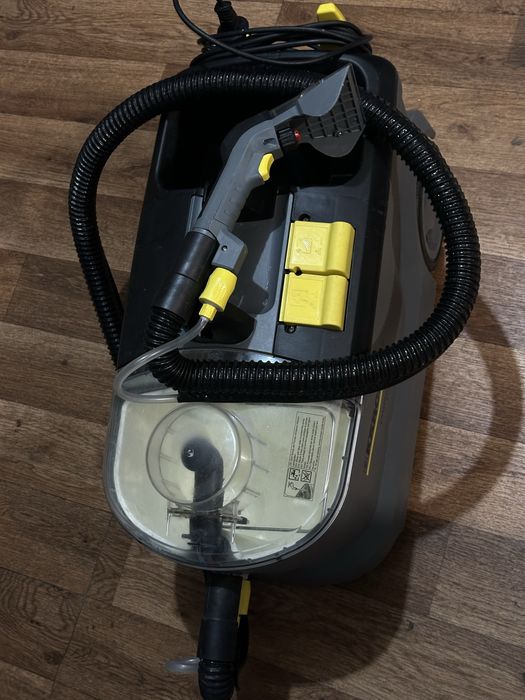Миючий пилосос KARCHER PUZZI 10/1