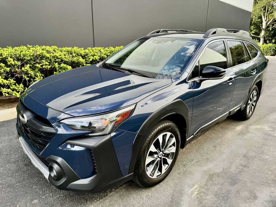 Subaru Outback      2023