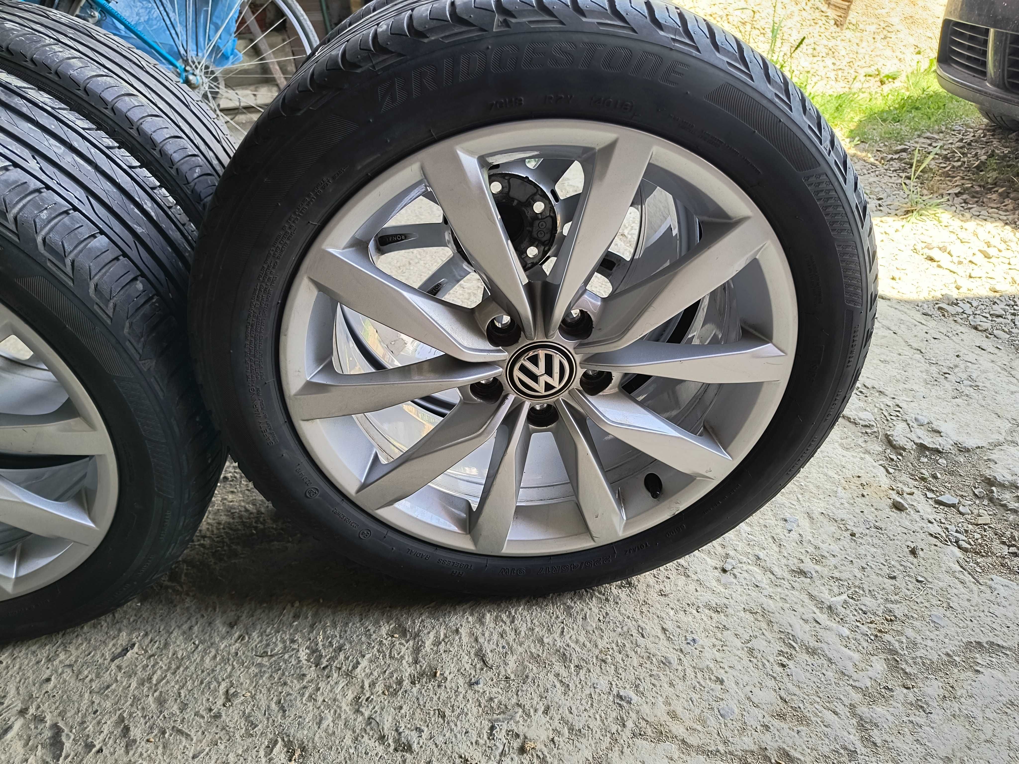 Alufelgi z oponami VW Golf 6