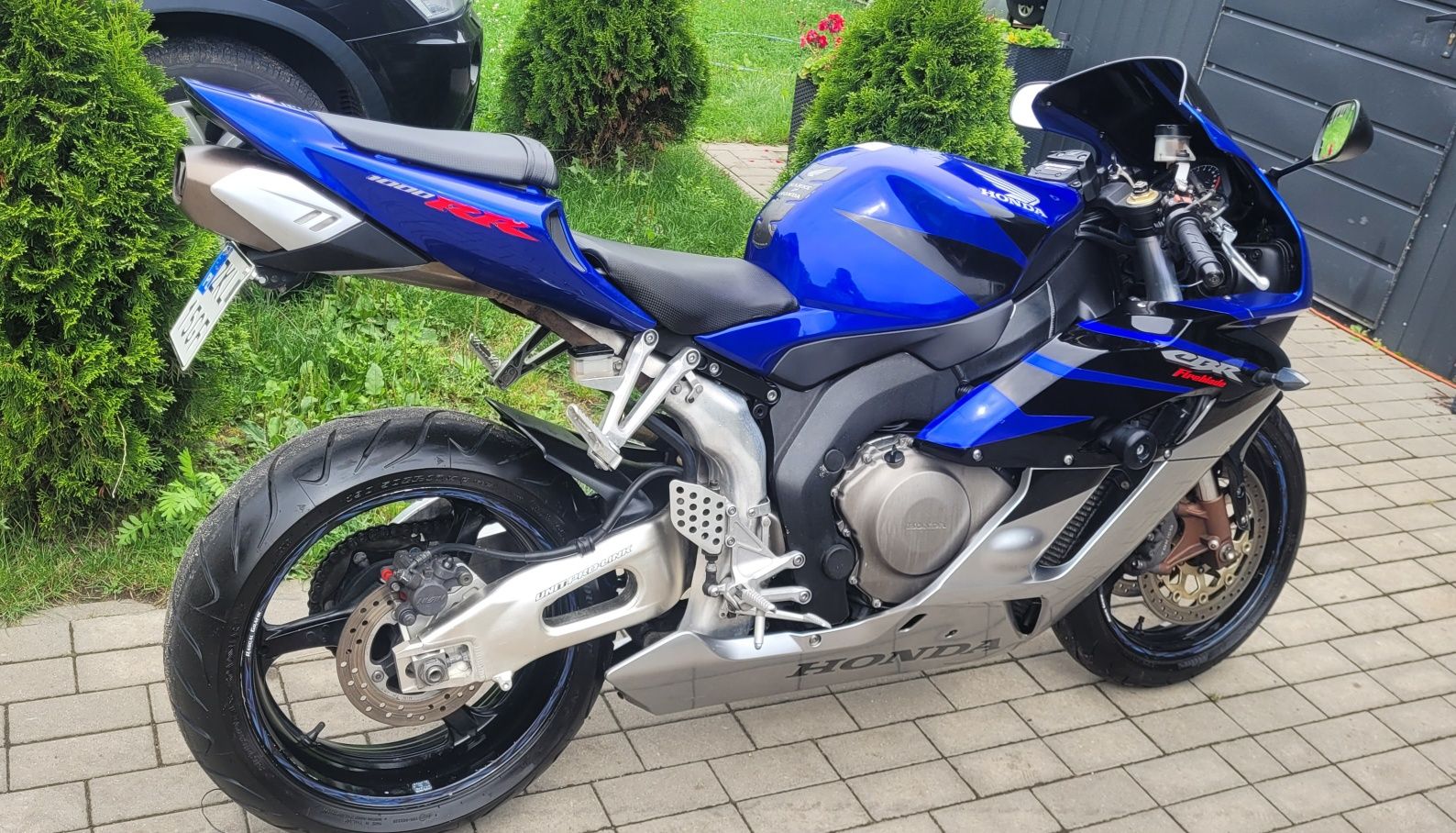 Honda cbr 1000rr sc57 piękny stan