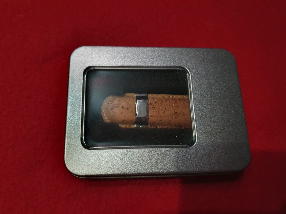 Pen drive 4GB nova