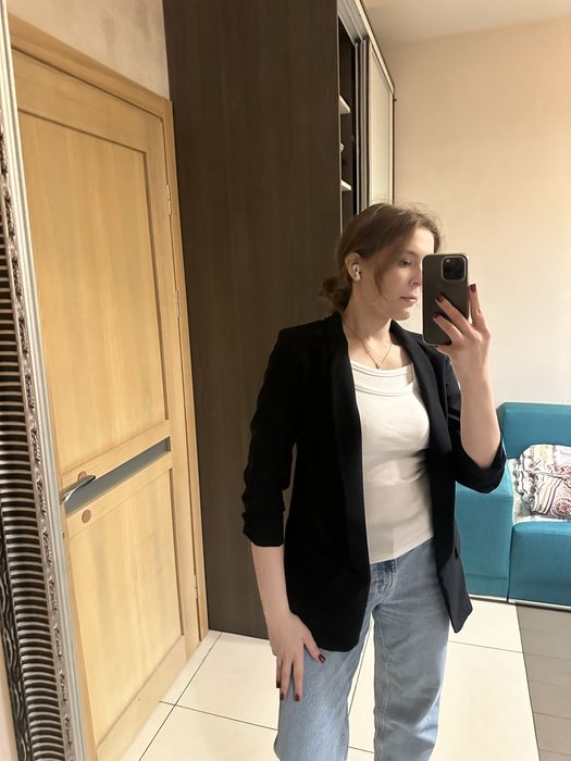 Піджак чорний з рукавом три чверті