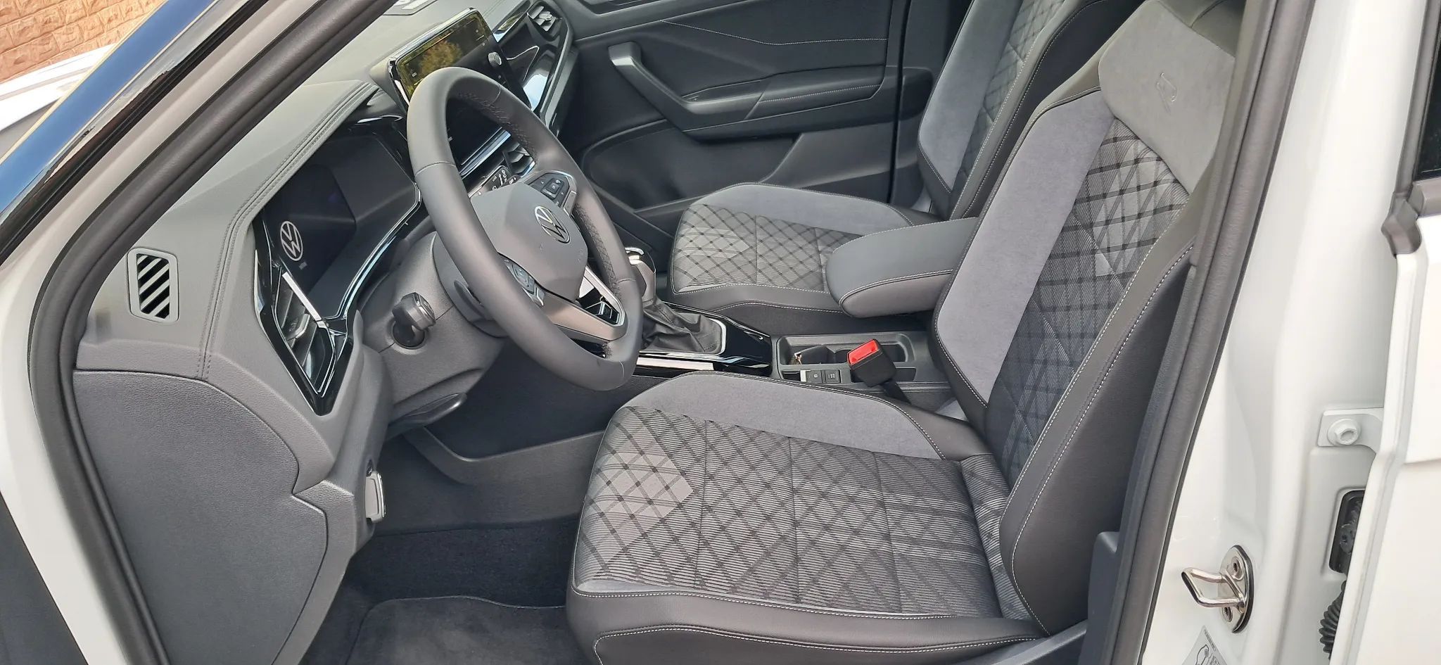 Volkswagen T-Roc Sprzedam VW T-Roc R Line 1.5 TSI DSG Nowe Auto!!!