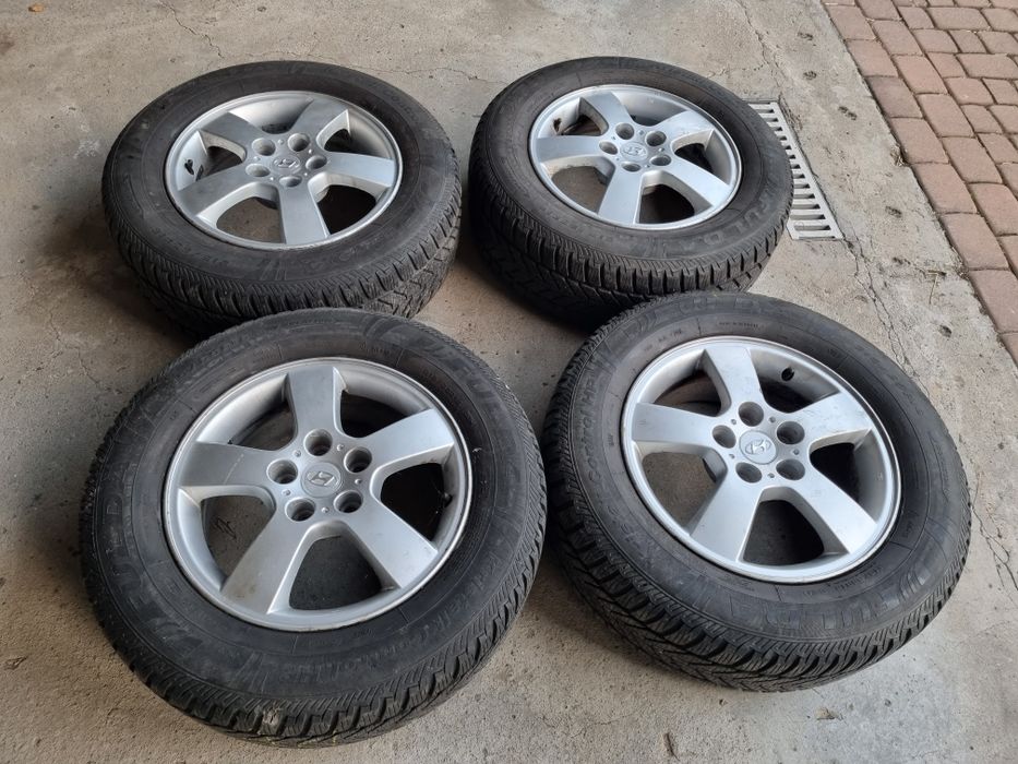 Alufelgi 16 opony zimowe 215/65/R16 5x114,3 Hyundai Tucson