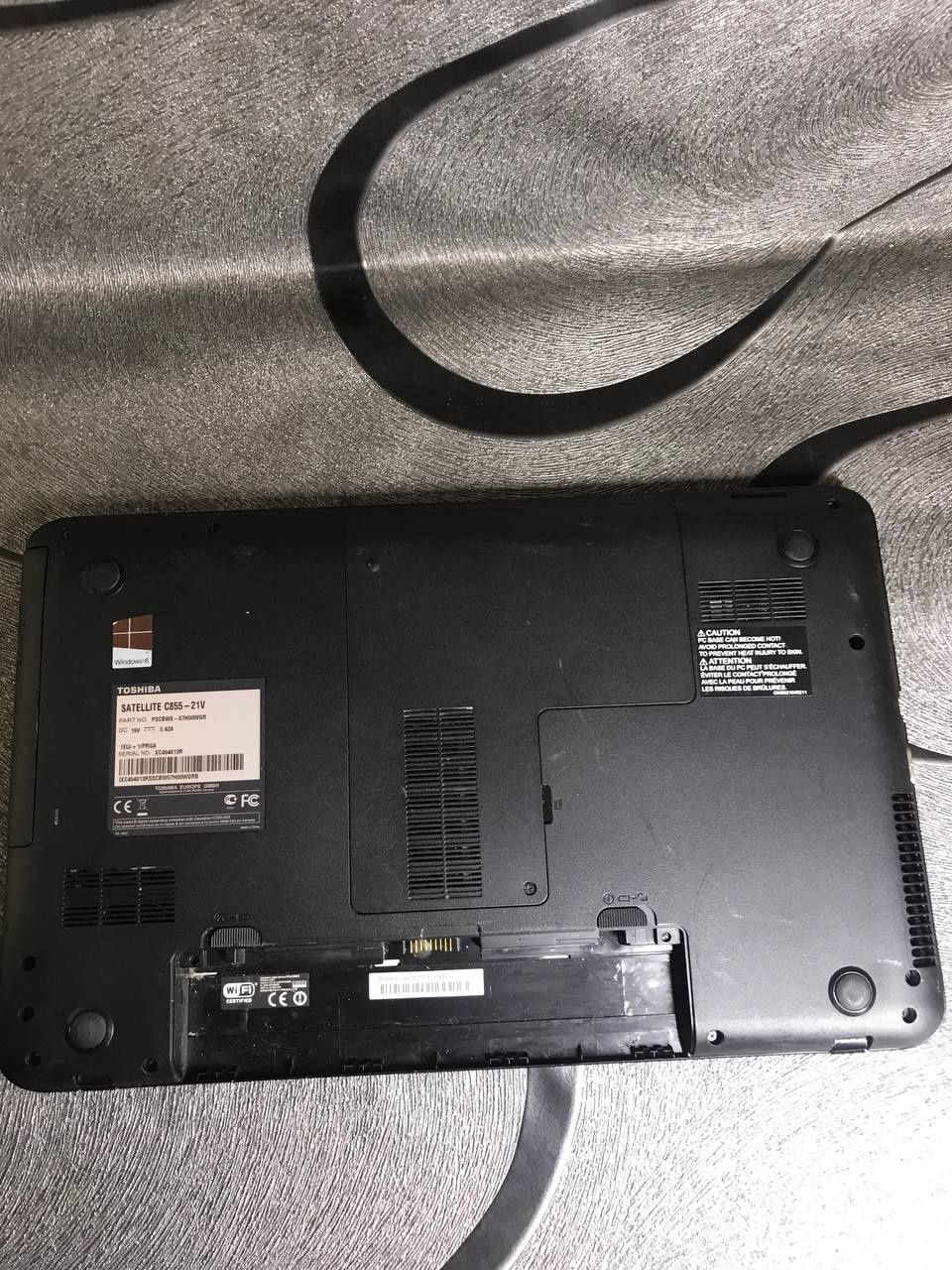 Ноутбук Toshiba C855-21v