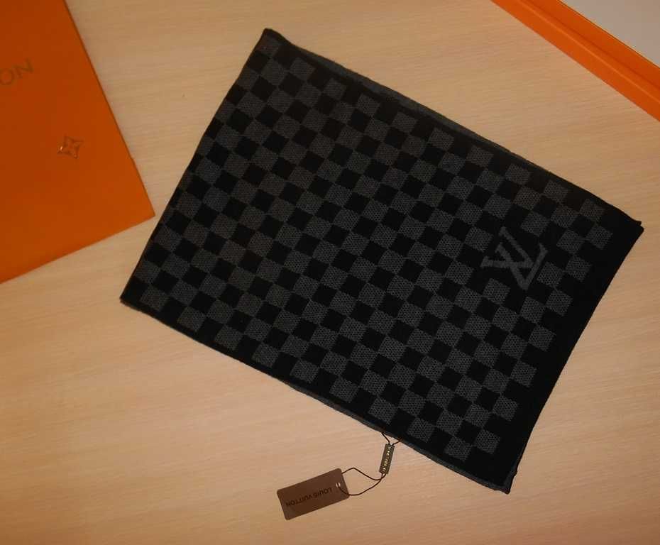 Louis Vuitton, Szal Szalik apaszka damski meski Francja 87-34