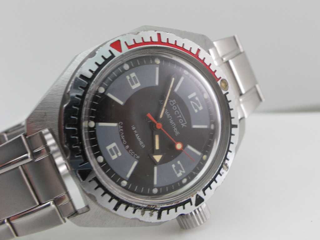 Radziecki mechaniczny zegarek . Wostok . Amfibia . automatic ZSRR-CCCP