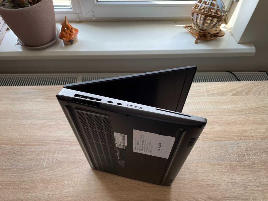 Dell Precision 7540 Core™ i7_40gb DDR4 _Nvidia Quadro T2000_750gb SSD