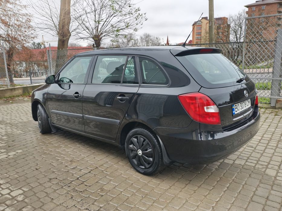 Продам Шкоду Фабію 1.4