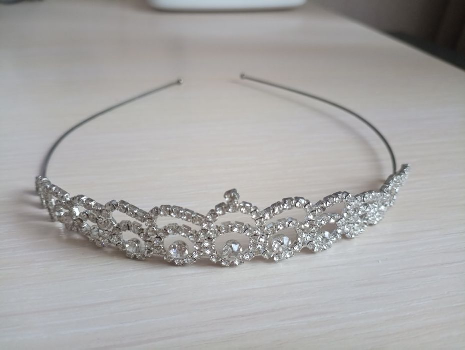 Діадема для дівчинки