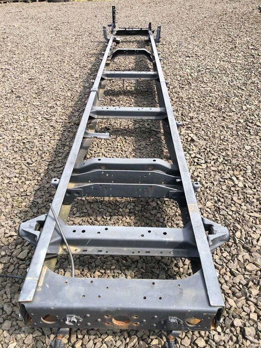 Рама з документами до Mercedes-Benz 1324 L - піскоструйна, фарбована