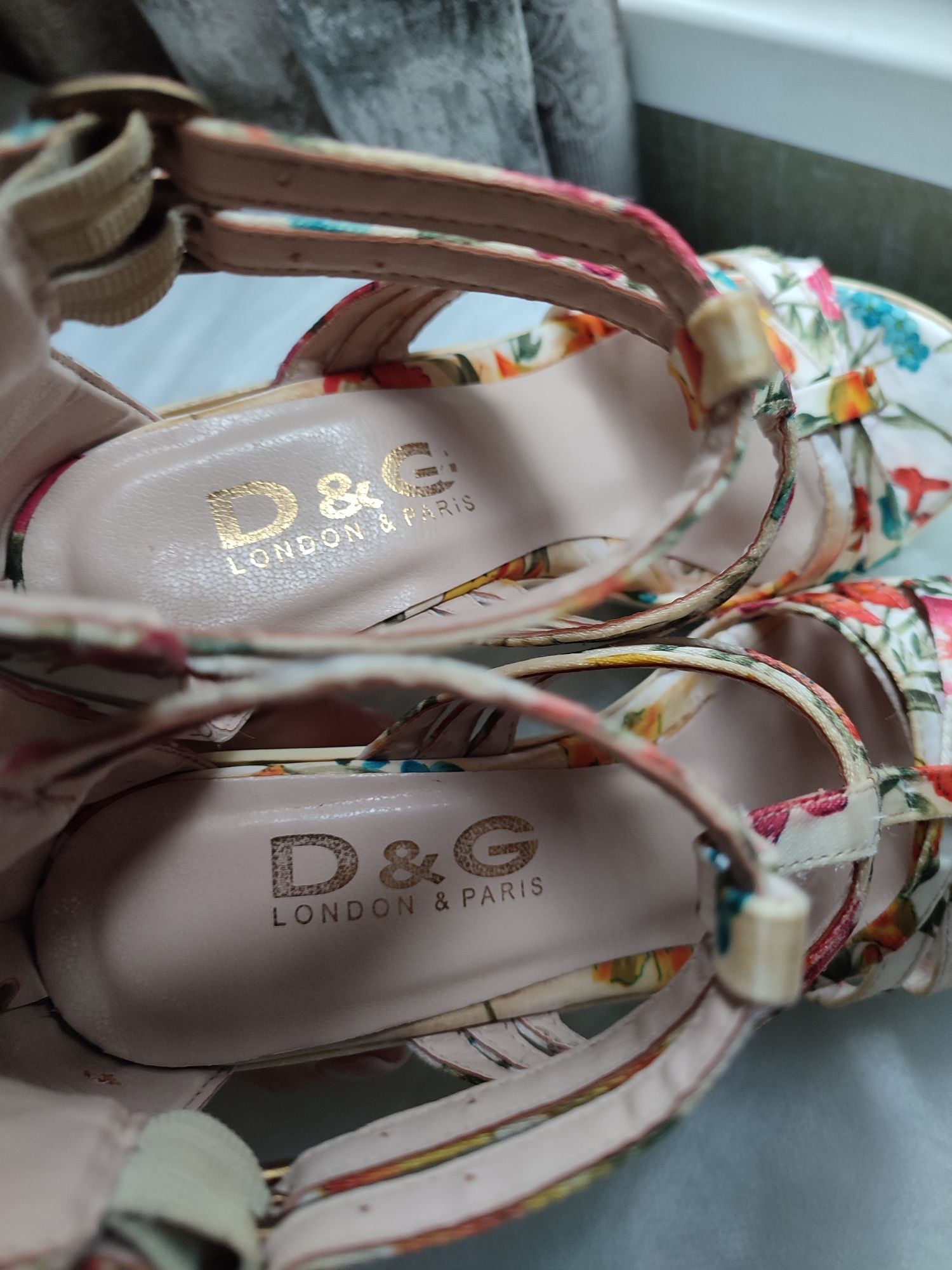 Босоніжки жіночі D&G оригінальні