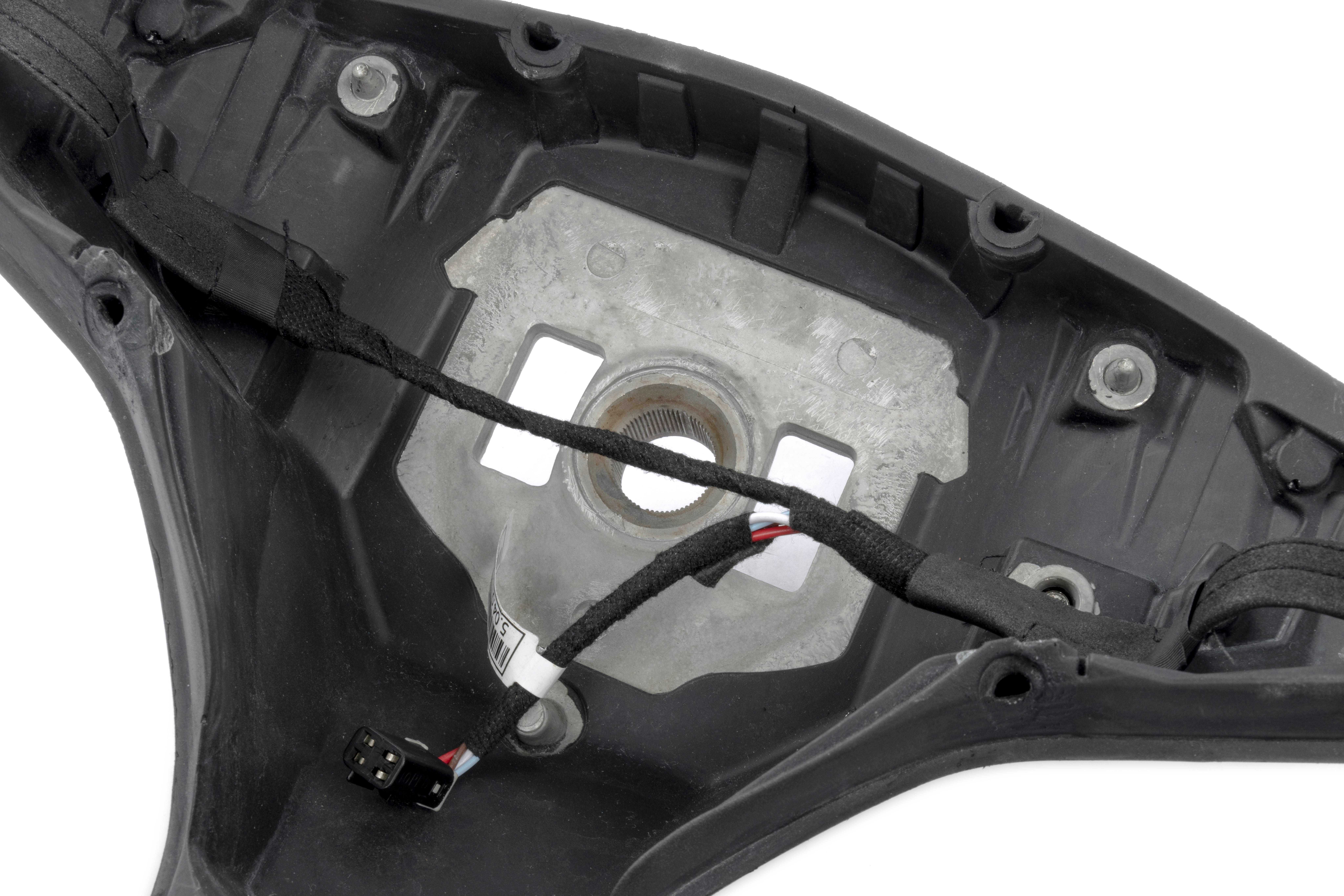 Кермо Dinan Carbon Heated для Tesla S/X (2012–2020) | Без подушки