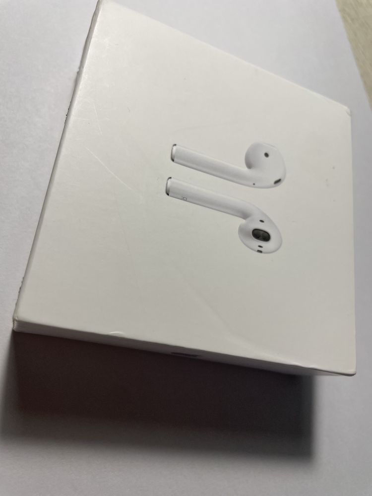 Навушники Apple AirPods 2 стан нових все працює