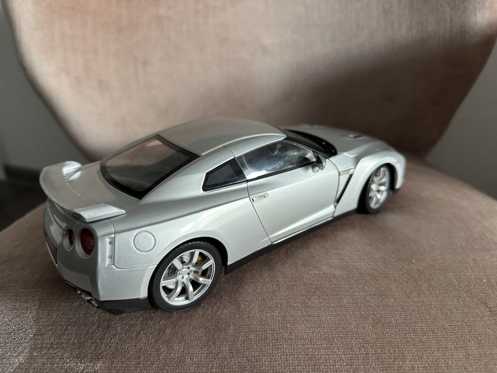 Nissan Gtr 1/18 Norev