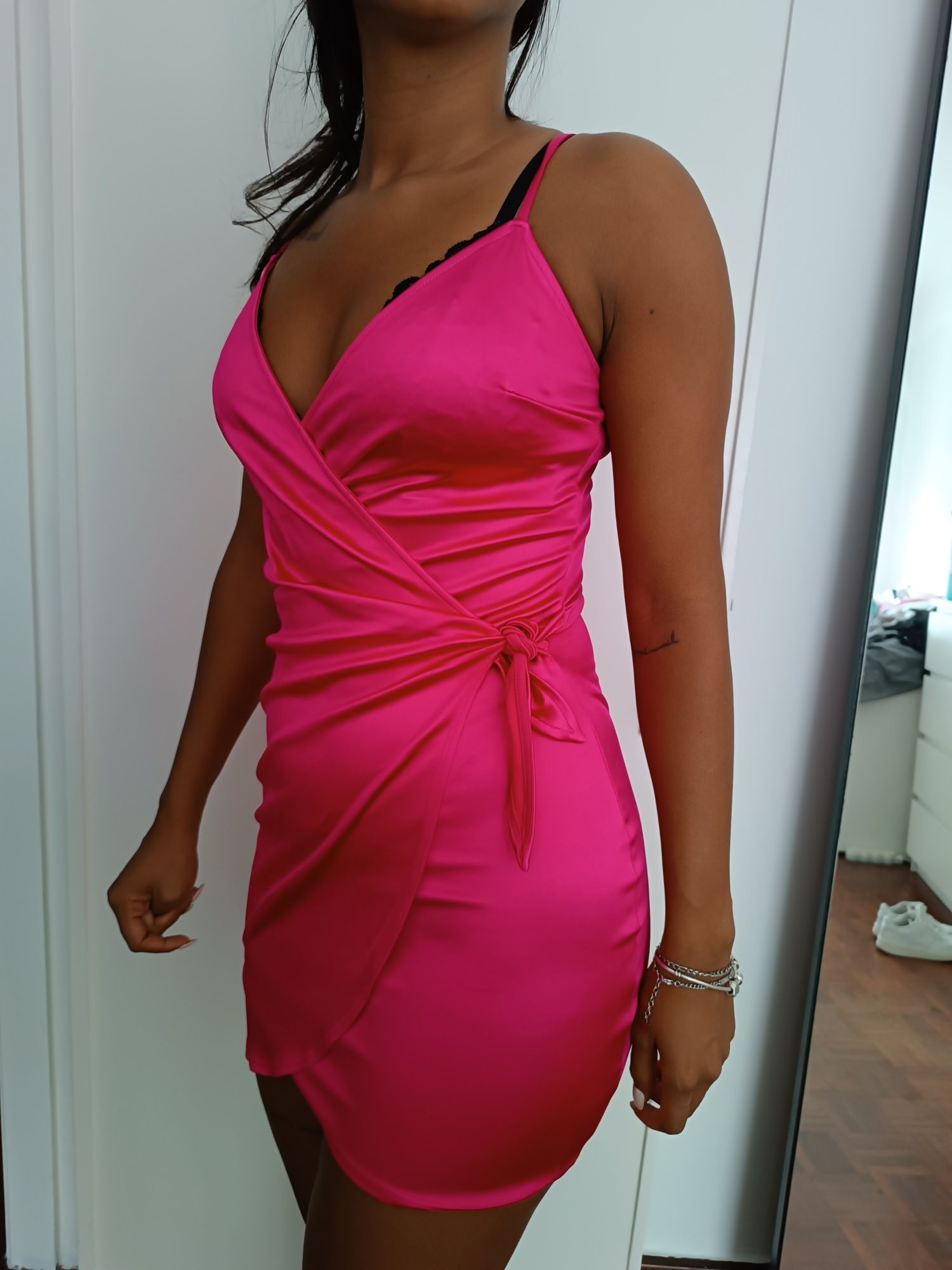 Vestido curto de festa