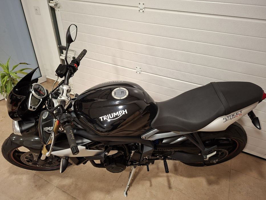 Triumph street triple 675