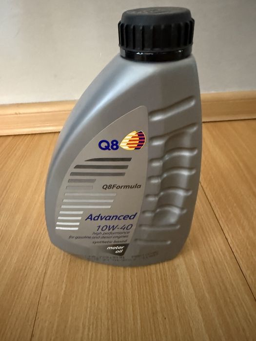 Моторна олива (масло) Q8 1L (10w40)