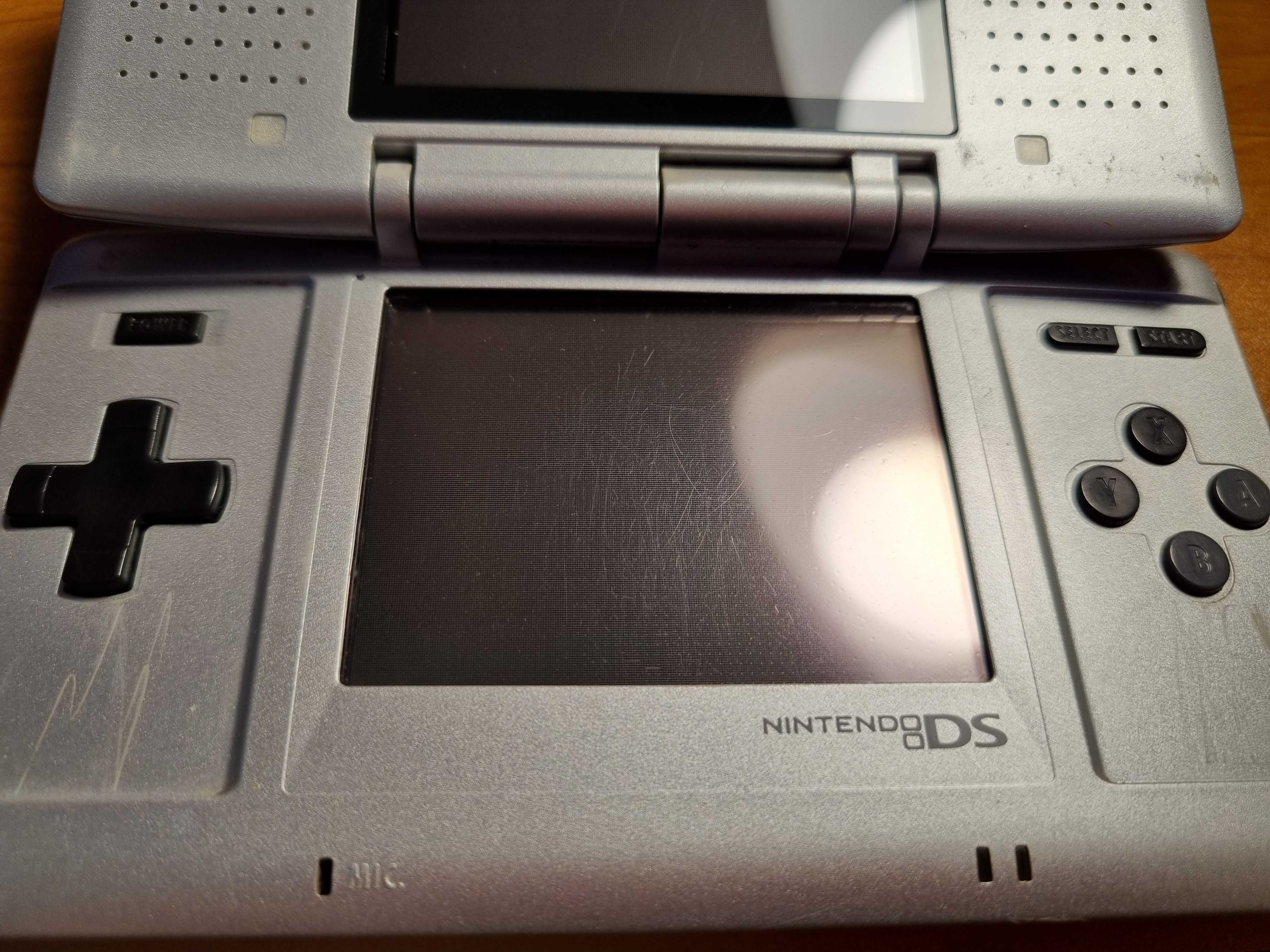 Nintendo DS Cinza