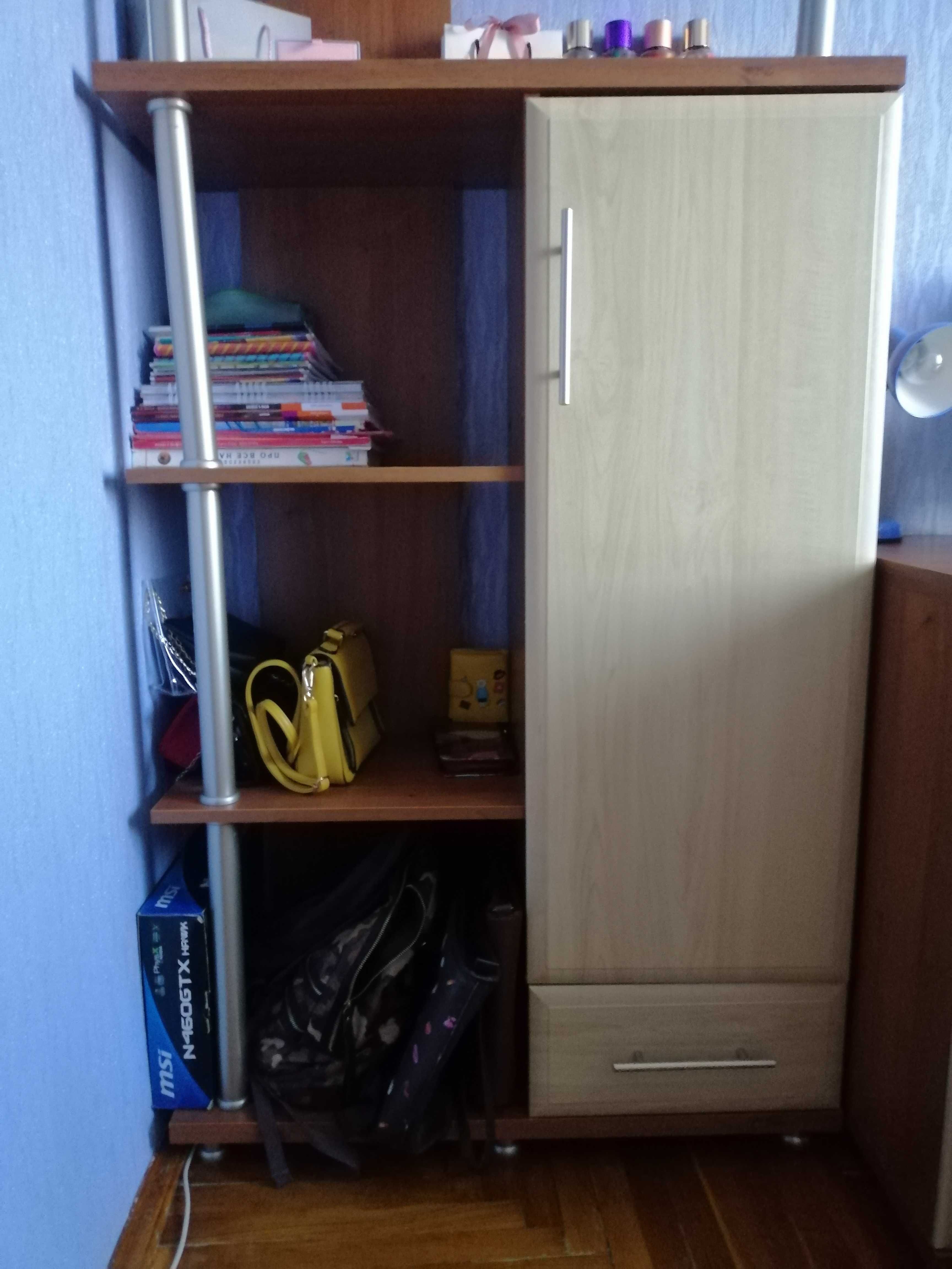 Стеллаж для детской комнаты