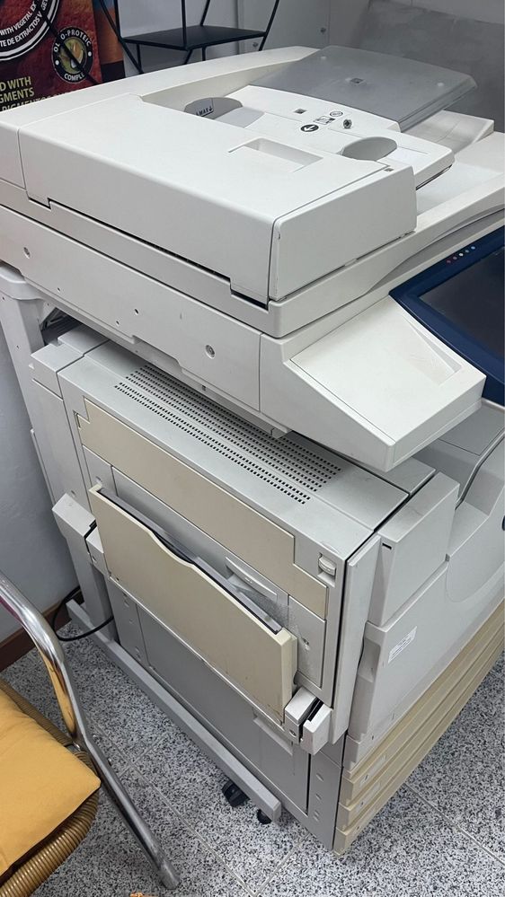 Xerox 7328 para peças