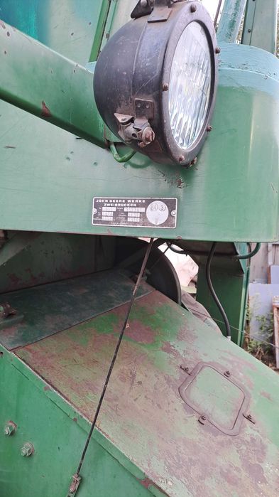 Продам комбайн John Deere 950.
