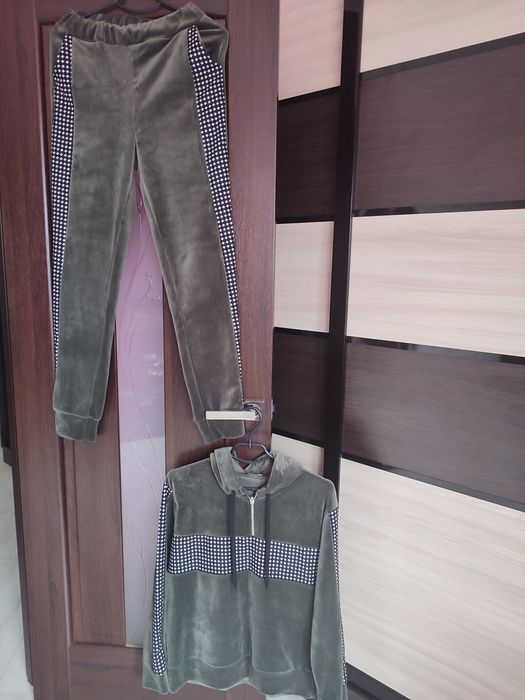 Велюровый костюм новый