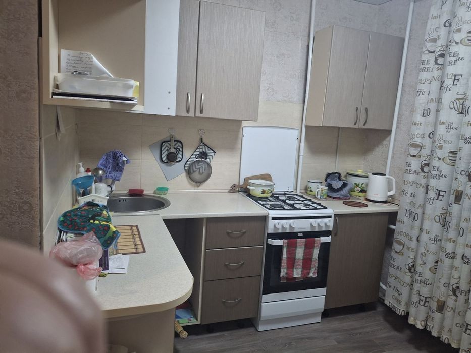 Продам 1 комнатную квартиру в городе Павлограде на пзто