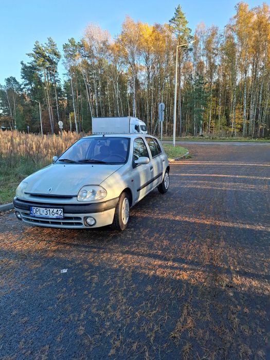 Renault Clio 2 2001r. 1,9 DTI Klimatyzacja 5 drzwi