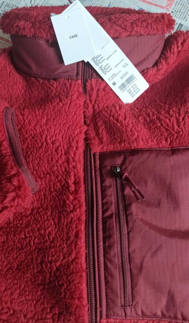 Теплі чоловічі курткиUNIQLO