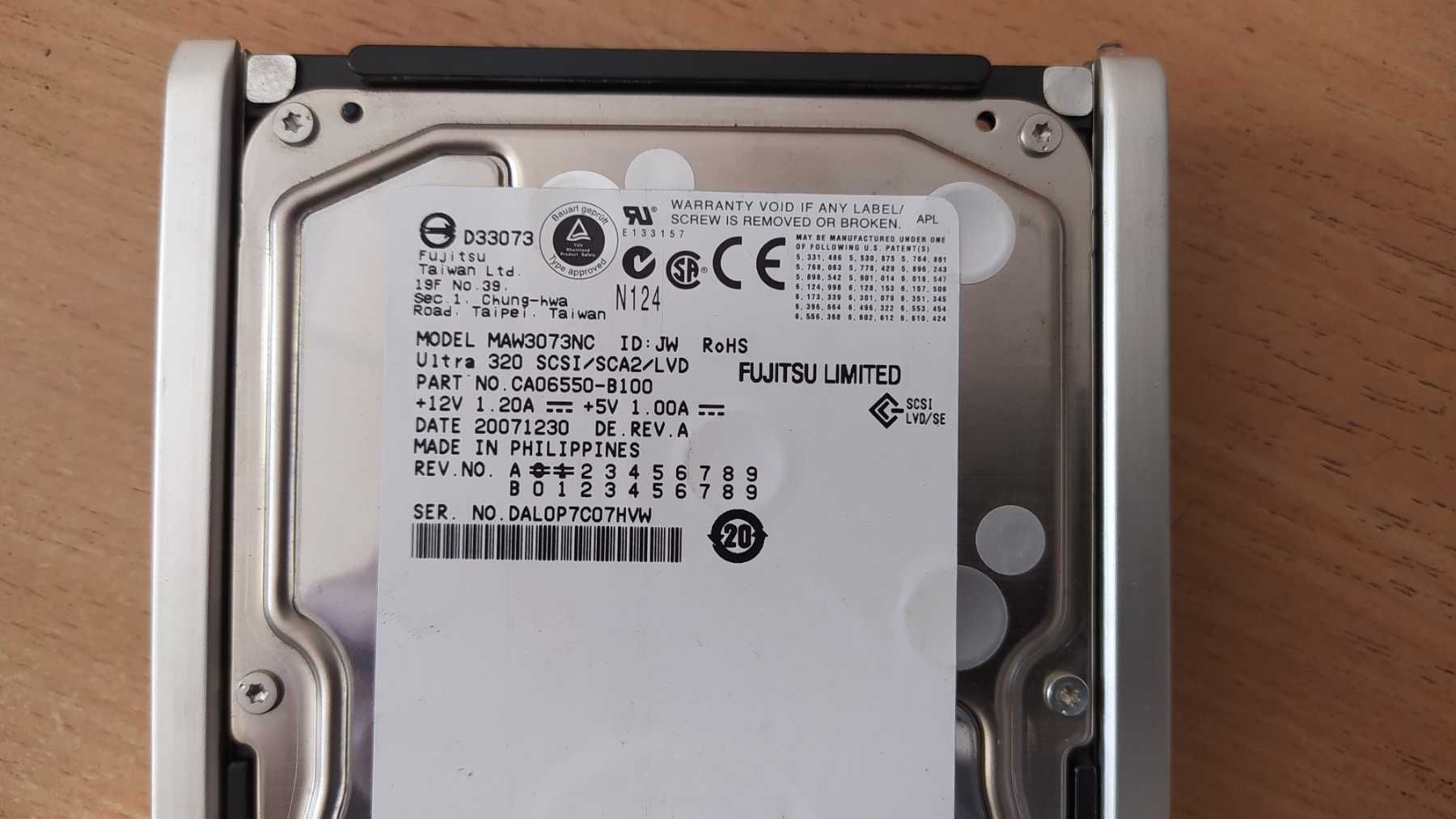 Жесткий диск FUJITSU 73.5ГБ 10000RPM 8МБ SCSI 3.5" (MAW3073NC)