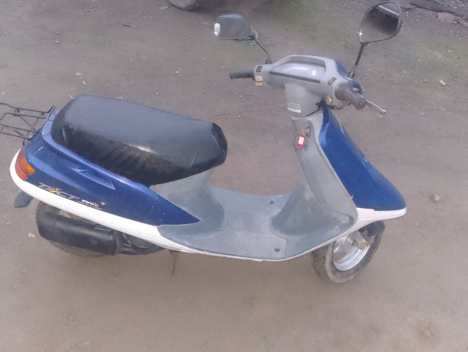 Honda Tact24 сів поїхав