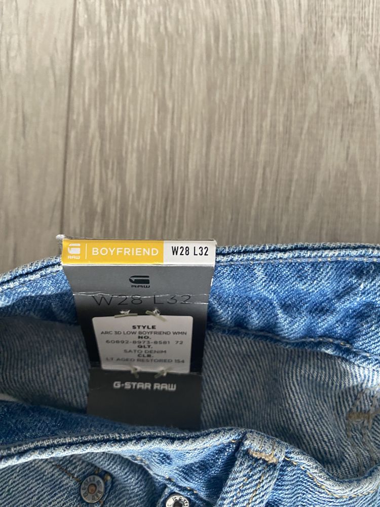 Женские джинсы G-Star бойфренды W28 L32 (44 размер)